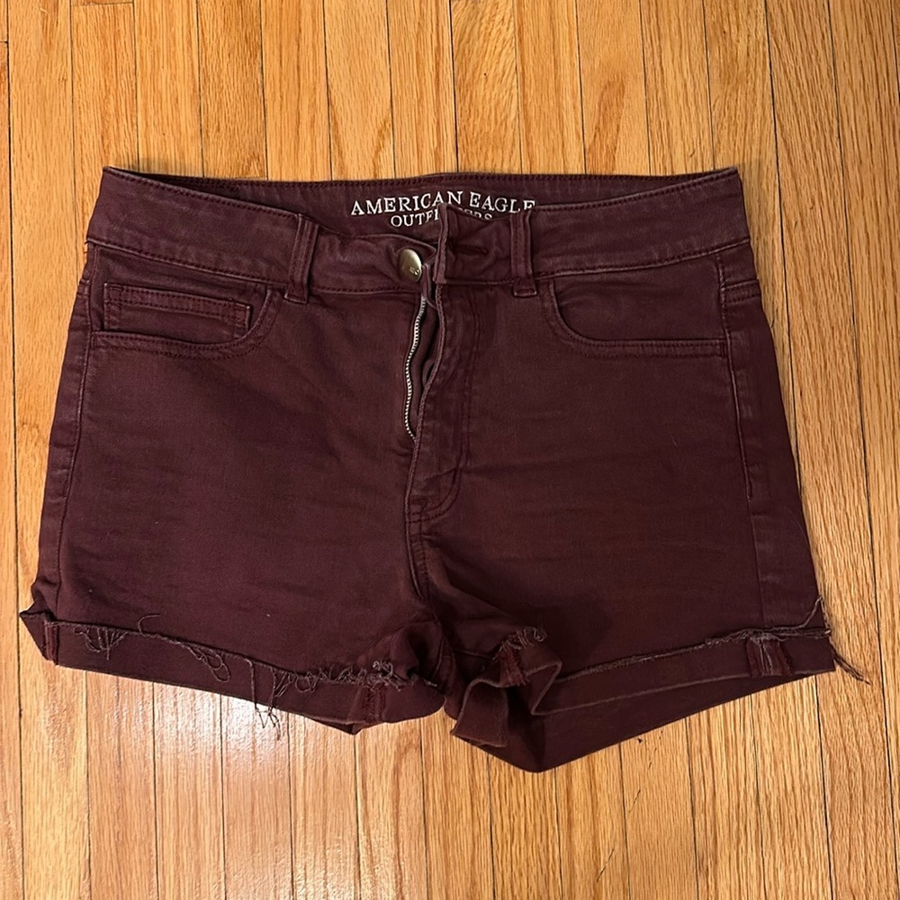 American Eagle maroon jean short, high rise shortie, size 8